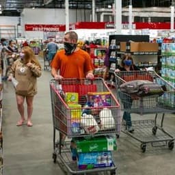 What time does Costco open and close in 2025