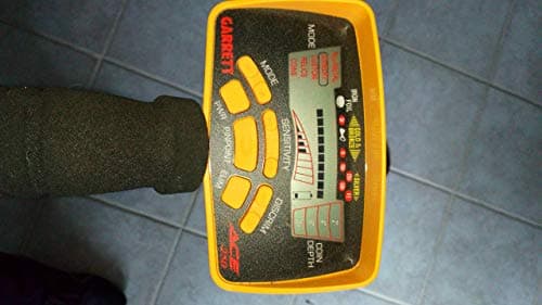 Garrett ACE 250 Metal Detector – Made in The USA - Electronic Pinpointing, 5 Search Modes, Accept/Reject Discrimination, Depth Indicator