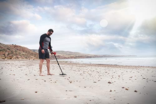 MINELAB Vanquish 440 Multi-Frequency Pinpointing Metal Detector for Adults with V10 10"x7" Double-D Waterproof Coil (4 Detect Modes, Wired Headphones & Rain Cover Included)