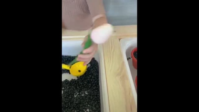Beach Toys for Kids, 6Pcs 8'' Kids Gardening Tools Sand Toys Set, Metal Garden Tools with Sturdy Wooden Handle, Cylinder, Spoon, Fork, Rake, Flat & Pointed Shovel, Gifts for Children