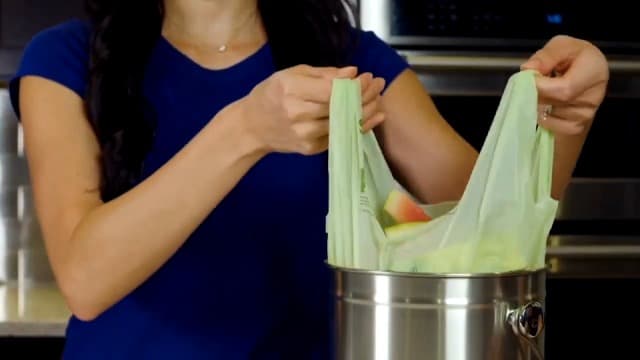 SUPERBIO 1.6 Gallon Handle Tie Compostable Food Scrap Bags For Counter Top Compost Bin, Small Compost Bags, 50 Count, 6 Liter, BPI & OK compost INDUSTRIAL Certified
