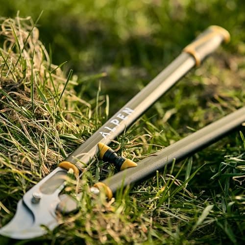 Alpen Weisshorn 280 Loppers, Cuts 1.58" Diameter - 32" Cam-Assisted Professional Garden Bypass Lopper and Tree Trimmer - Japanese High Carbon Steel Blades