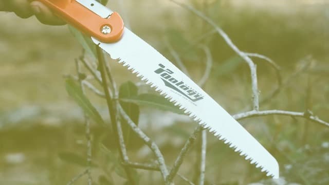 Hardware 8" Folding Tree Pruning Saw for Gardening, Survival & Camping - Wood/Tree Cutter, Bushcraft Axe with Heavy Duty SK-5 Steel (Red)