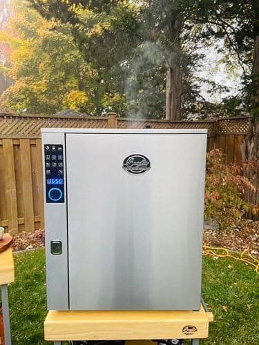 Bradley Smoker BS1019 4-Rack Natural Draft Electric Vertical Smoker
