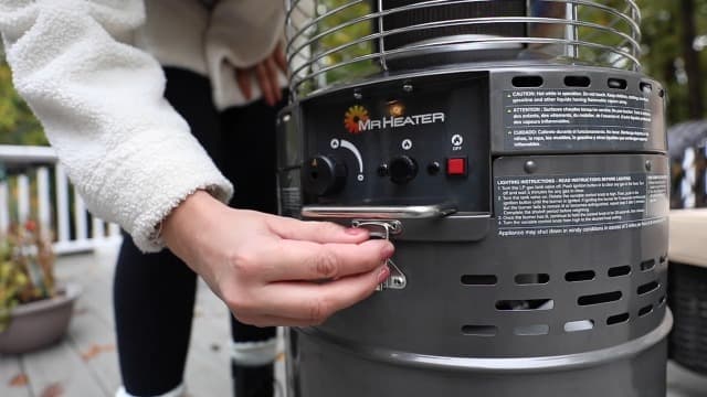 Mr. Heater 30,000 BTU Propane Low Profile Radiant Patio Heater