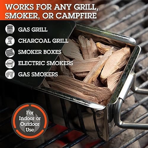 Camerons All Natural Oak Wood Chips for Smoker - 260 Cu. in. Bag, Approx 2 Pounds - Kiln Dried Coarse Cut BBQ Grill Wood Chips for Smoking Meats - Barbecue Smoker Accessories - Grilling Gifts for Men
