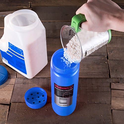 Stalwart 82-YJ487 Spreader, Salt and Seed Spreader, Also for Fertilizer, Deicing/Ice Melt By Stalwart (Multipurpose Tool for Lawn Garden and Yard) (Blue), 5.5" (L) x 3.5"(W) x 10.5" (H)