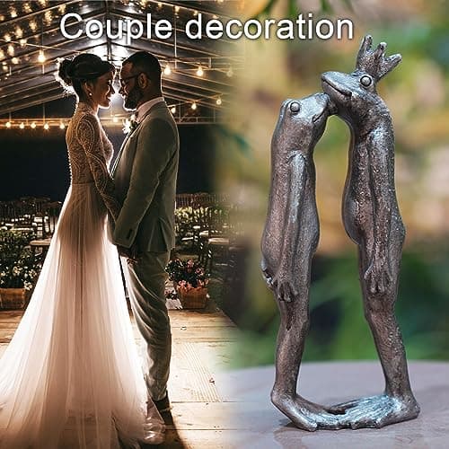 Frog Decor Garden Statue Decor Outside - Couple Kiss Plog Statue Outside Frog Figurines for Yard Patio Lawn Decorations Couple Frogs Front Yard Decorations Outdoor 3.5" 2" 8.75"