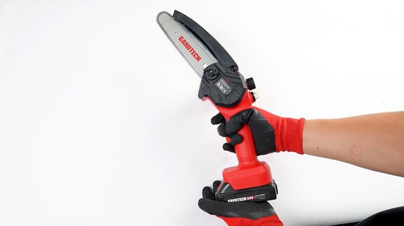 BEST Mini Chainsaw 6 Inch, Gardtech Cordless Portable Electric Chain Saw Handheld Electric Chainsaws with 2023 Upgraded 4 Chains 2 Batteries Good for Olders, DIYer, Gardeners Continuously 2 Hours Work