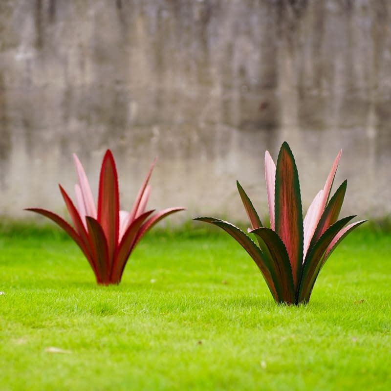 Metal Agave Plant Home Decor, Enlarge Thickened Metal Agave Garden Art for Outdoor Decor, Patio Lawn, Garden Sculpture Statue Green
