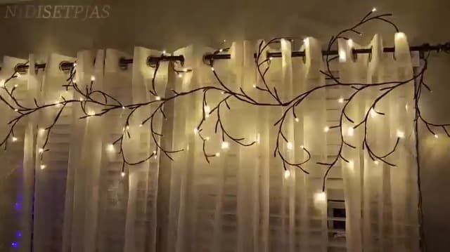Enchanted Willow Vine Lights with Remote, Christmas Swags Decorations Indoor Room Decor, 18 Branches 144 LEDs Lighted Willow Vine Lights for Walls Bedroom Home Decor
