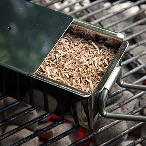 Camerons All Natural Extra Fine Cut BBQ Wood Chips - 2 Alder, 2 Cherry, 2 Oak, 2 Hickory (8 Pints, 0.473L ea)- Sawdust Shavings for Smoking Guns, Smokers, Smoke Boxes, Grill- Barbecue Variety Gift Set