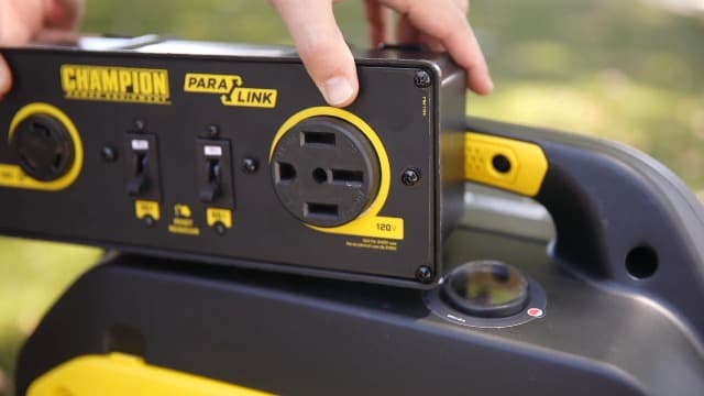 Champion Power Equipment 4000-Watt Dual Fuel RV Ready Portable Inverter Generator with Quiet Technology and CO Shield
