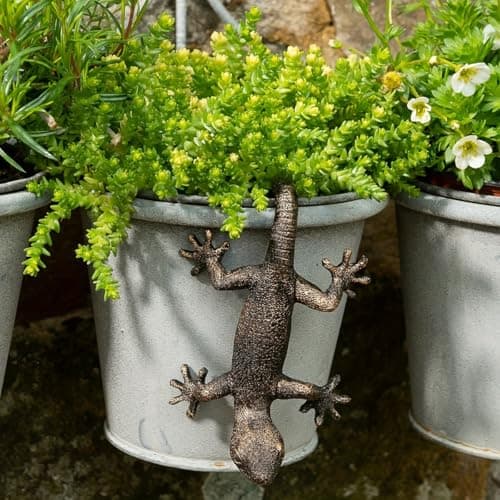 Vintage Bronze Gecko Planter Pot Hugger Flower Figurine – Resin Climbing Lizard Statue for Garden, Fairy Garden Terrarium, Outdoor Fence & Yard Decor，Versatile Home & Office Decor