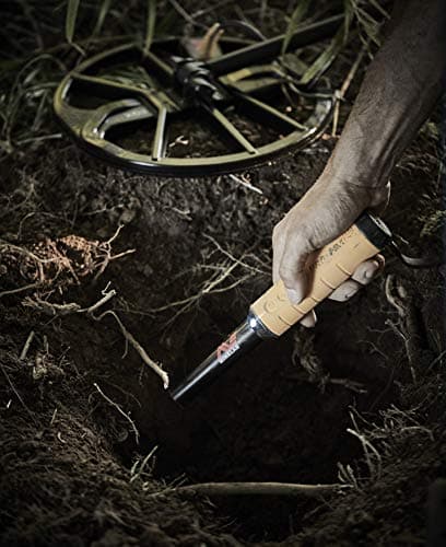 Minelab PRO-FIND 35 Waterproof Pinpointer Metal Detector for Experts with Tone ID & Adjustable Sensitivity (Built-in Flashlight, Holster & Lanyard Included)