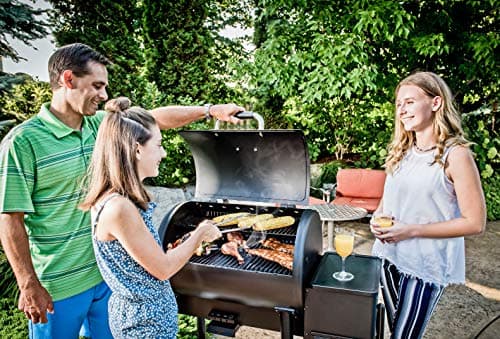 Broil King 493051 Crown Pellet 400 Pellet Grill, Black