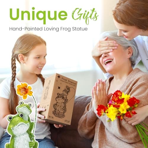 GIGALUMI Solar Garden Statues Loving Frog Garden Decor Figurine Lights for Outside, Yard Decorations Outdoor Patio Decor, Gardening Gifts for Women