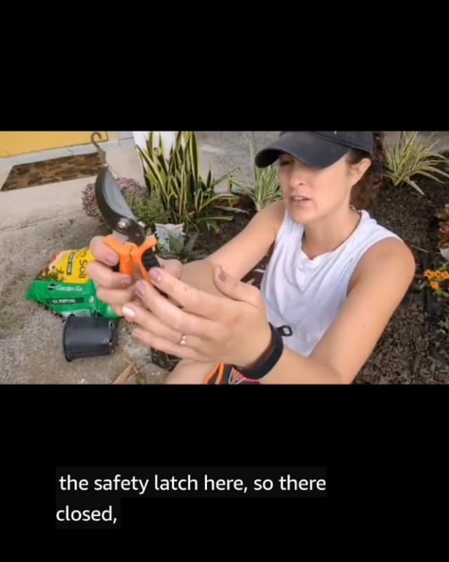 Gardening Tool Set, CHRYZTAL Stainless Steel Heavy Duty Gardening Tool Set, with Non-Slip Rubber Grip, Storage Tote Bag, Outdoor Hand Tools, Ideal Gardening Gifts for Women