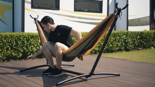 Zupapa 550LBS Weight Capacity Steel Hammock Stand, Adjustable Hooks Fits Hammocks 8 to 10.5 Feet Long, 2 Person, Space Saving Portable with Carrying Bag