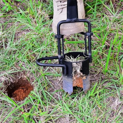 Sod Plugger, Bulb Planter with Long Handle and Serrated Base Garden Tool, Bulb Transplanter Also Grass Plug Tool for Digging Holes to Plant Tulips, Iris, Daffodils