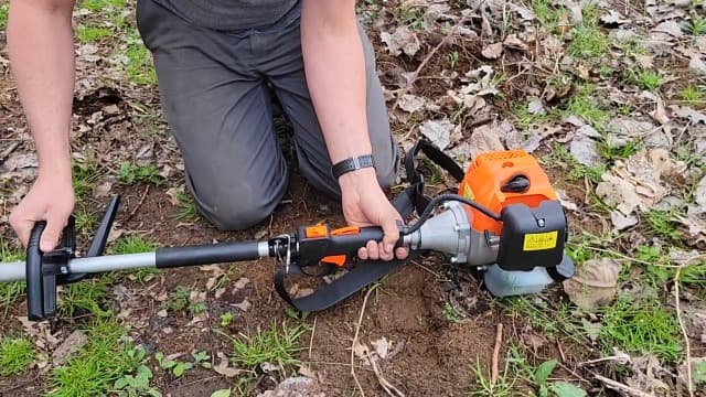 48CC Gas Powered Pole Saws,2-Stroke Gas Pole Saws for Tree Trimming with11.5in Cutting Bar,Extendable Pole to Height 16FT Cutting Chainsaw Tree Trimmer