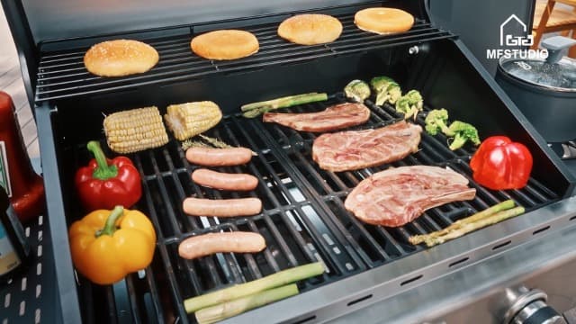 MFSTUDIO 4-Burner Propane Gas Grill, Stainless Steel BBQ Grill with Side Burner and Porcelain-Enameled Cast Iron Grates, High Heat Output Gas BBQ Grills for Barbeque and Outdoor Cooking