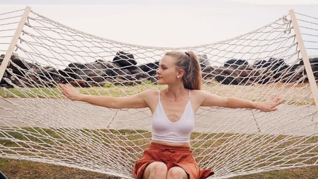 SUNCREAT Double Outdoor Hammock with Stand, Two Person Cotton Rope Hammock with Polyester Pad, Dark Gray