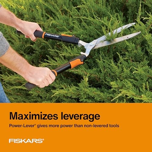 Fiskars Power-Lever Hedge Shears - 25"-33" Extendable Handle - Plant Cutting Scissors - Yard and Garden Tools - Orange/Black