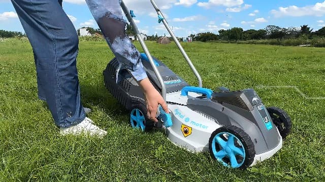 40V Cordless Lawn Mower with Brushless Motor - 13 Inch Lightweight 2-in-1 Push Mower, 5 Adjustable Cutting Heights, Low Noise & 40V Lithium-Ion Battery Included, Ideal for Small Yards