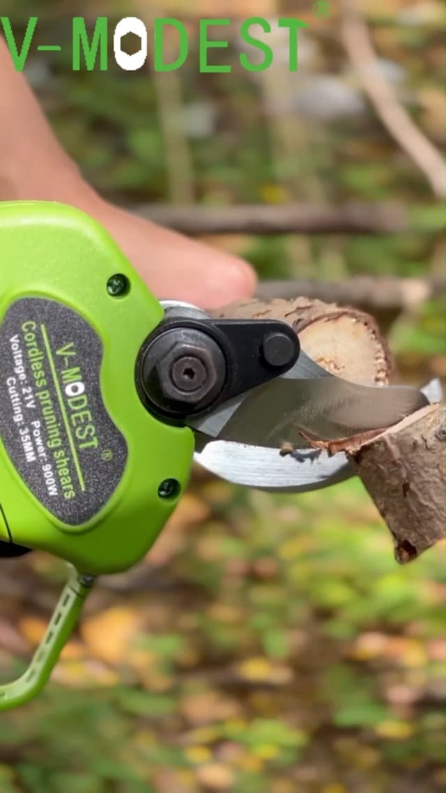 2-IN-1 Electric Pole Pruning Shears Cordless, 1.6" Cutting Diameter Cordless Pruner with 15 FT High Reach Extension Pole, 21V 4.0Ah Battery Powered Pole Pruner for Tree Trimming, LCD Display