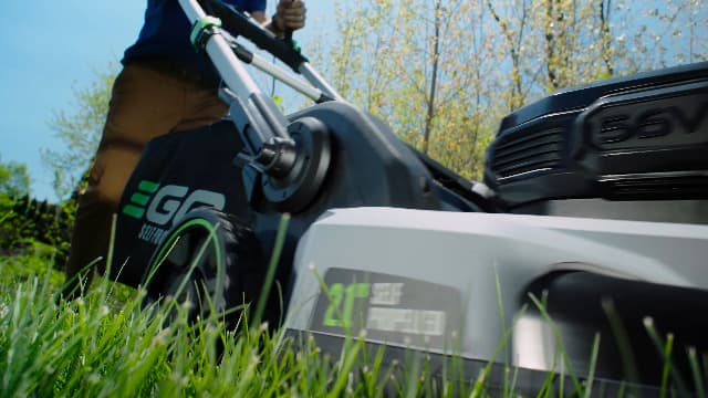 EGO Power+ LM2102SP 21-Inch Self-Propelled Lawn Mower 7.5Ah Battery and Rapid Charger Included