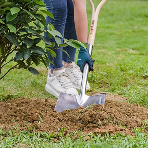 Shovels for Digging, 43’’ Round Spade Heavy Duty Shovel with Wooden D Handle Stainless Steel Snow Shovel Garden Shovel Yard for Transplanting & Outdoor