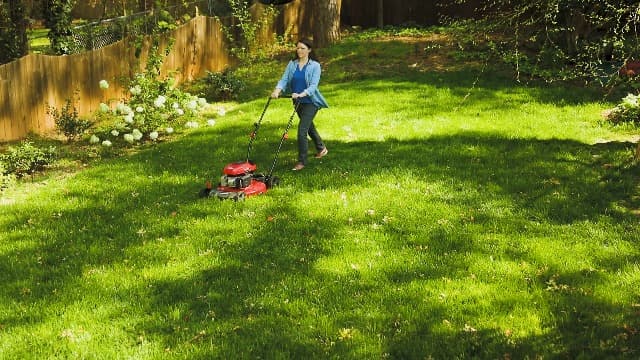 PowerSmart Lawn Mower Gas Powered, 18-Inch 144cc Engine 3-in-1 Walk-Behind Push Lawn Mower, Oil Included