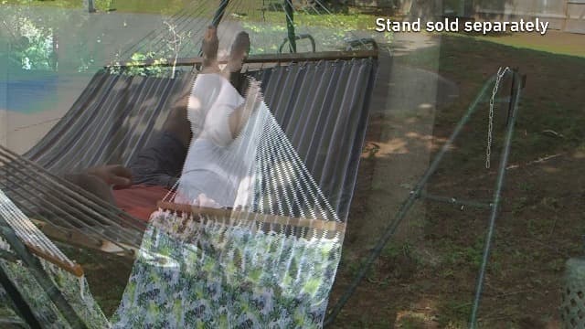 Sunnydaze Quilted Outdoor Hammock with Spreader Bars - Heavy-Duty 450-Pound Capacity Double Hammock for Outside - Khaki Stripe
