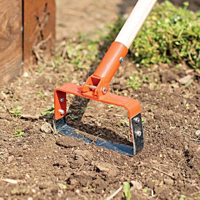 A.M. Leonard Stirrup Hoes (4-Inch Head)