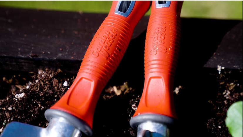 Garden Weasel 3-Piece Hand Tool Combo Set | Trowel, Transplanter and Cultivator | Heavy Duty Lawn and Garden Set, Digging, Planting, and Weeding | 91370-Q