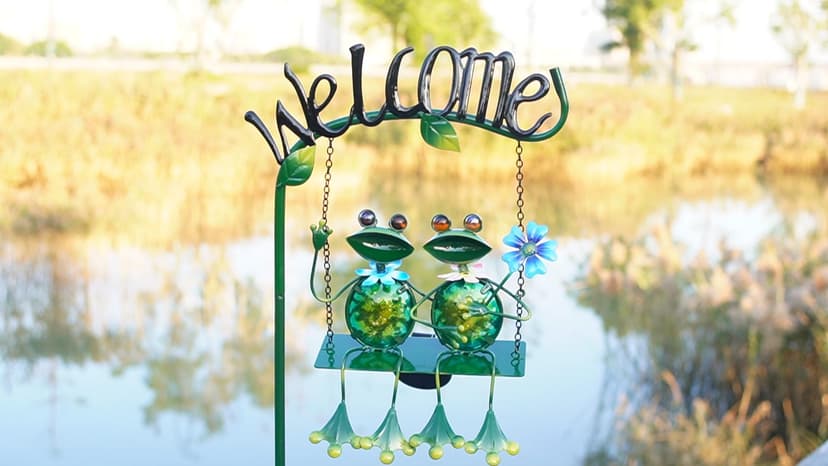 HONGLAND Outdoor Garden Solar Lights,Frog Swing Garden Decor,Frog Decorative Stake with Welcome Sign for Landscape Patio Yard (48 inch)