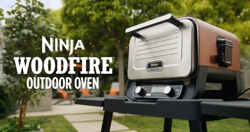 Ninja Woodfire Outdoor Pizza Oven, 8-in-1 Portable Electric Roaster Oven, Heats up to 700°F, 5 Artisan Pizza Settings, Integrated BBQ Smoker Box, Includes Flavored Wood Pellets, Terracotta Red