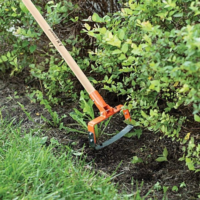 A.M. Leonard Stirrup Hoes (4-Inch Head)