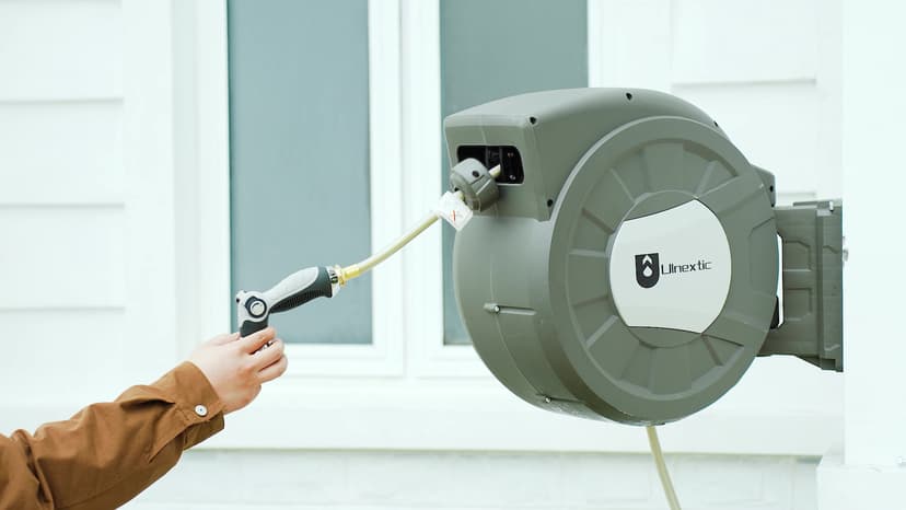 Retractable Garden Hose Reel, 1/2 in x 100 ft Wall Mounted Hose Reel, 10-Pattern Spray Nozzle, Any Length Lock/Slow Return System/Wall Mounted/180°Swivel Bracket
