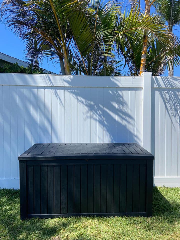 YITAHOME 180 Gallon Large Outdoor Storage XL Deck Box w/Divider for Patio Furniture,Outdoor Cushions, Garden Tools, Sports Equipment and Pool Supplies, Waterproof, Resin, Lockable, Black
