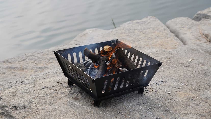 Fire Pits for Outside 17 Inch Collapsible Portable Plug Fire Pit for Camping Travel Picnic Bonfire Backyard Patio Garden Bon Fire Foldable Firepits for Outdoor Wood Burning with Storage Bag