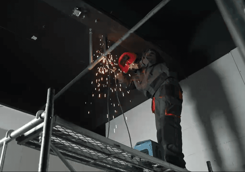 Cordless Welding Machine Upgraded Battery Powered Welder Machine MMA 160A 110V with 4 Batteries Portable LED Display Digital IGBT Inverter Stick Welder Hot Start Portable MMA ARC Welder Machine