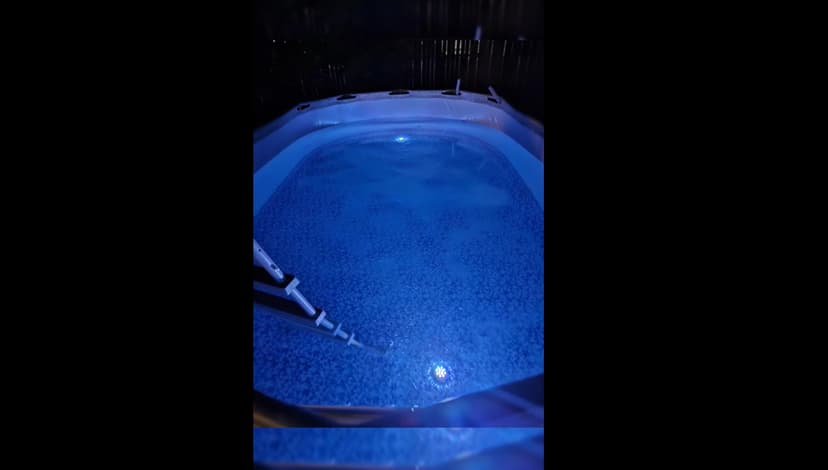 Submersible Pool LED Light, Underwater Light, 16 RGB Color Changing, RF Remote,Magnetic/Suction Cup/Battery, IP68 Waterproof Pool Lights for Pond/Bathtub/Shower/Hot Tub/Spa