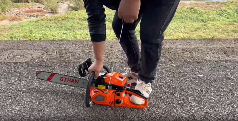 Gas Chainsaw 62cc 20 Inch Chain Saw 2-Stroke Chainsaw Gas Powered 4.2hp Handheld Cordless Petrol Gas Chain Saws for Trees Wood Farm Garden Ranch Forest Cutting