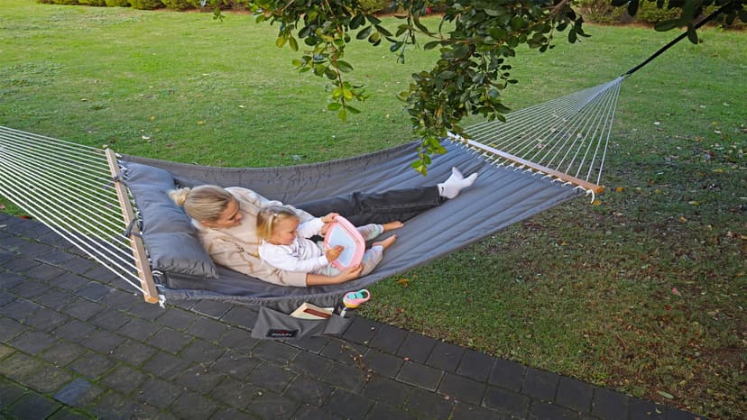 Double Quilted Fabric Hammock with Hardwood Spreader Bars and Pillow 450 LBS Capacity 2 Person Hammock Large Hammock for Outdoor Patio Backyard Poolside - Green