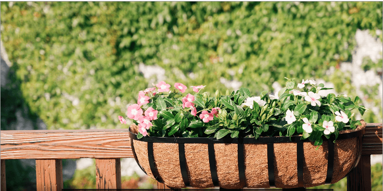 Railing Planter Window Box Deck Balcony Rail Planter 24 Inch for Porch Fence Patio Outdoor 4 Pack