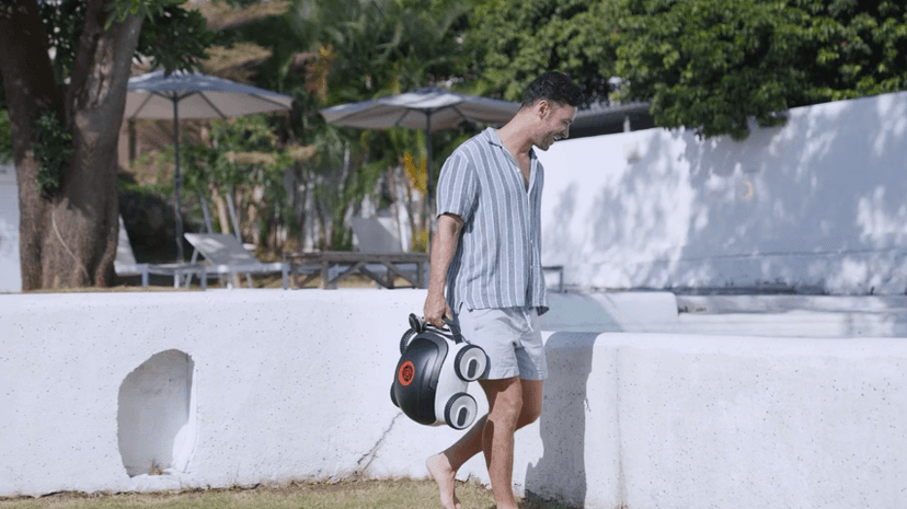 (2025 Upgrade)Higgsinno Cordless Robotic Pool Cleaner, Automatic Pool Robot Vacuum with App, Lasts up to 240 Mins, Ultra-fine Dual Filter Ideal for Above/In-Ground Pool up to 1,076 Sq.ft, ezSpirit 01