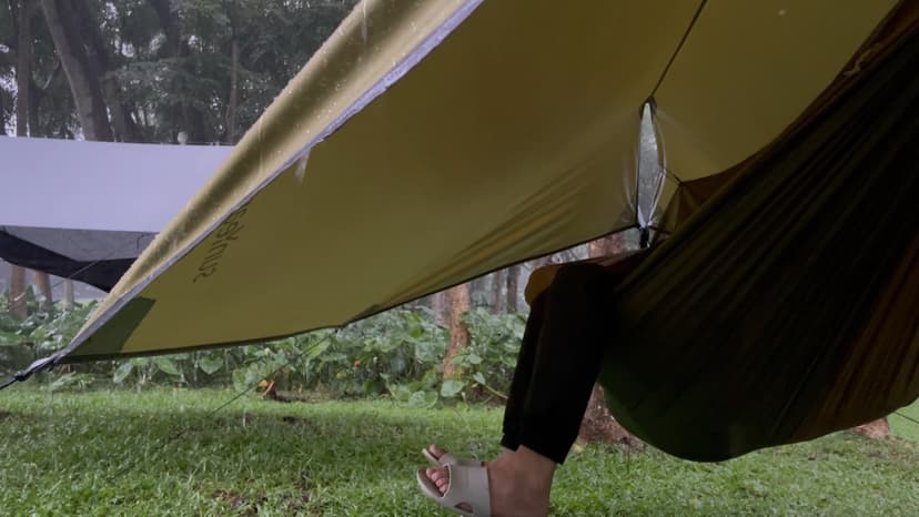 Sunyear Camping Hammock, Portable Single & Double Hammock with Net, 2 Person Hammock Tent with 2 * 10ft Straps, Best for Outdoor Hiking Survival Travel