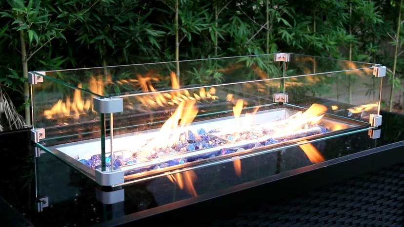 Grisun Fire Pit Glass Wind Guard - 31 x 12 x 6 inch, Thick Rectangular Heat-Resistant Tempered Glass Guard with Hard Aluminum Corner Bracket and Feet for Propane, Gas, Outdoor